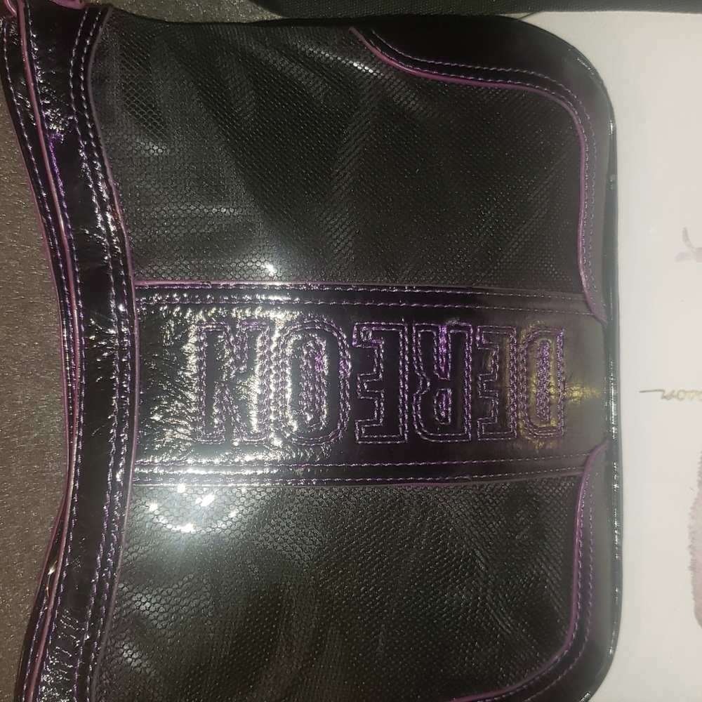 Dereon Crossbody Black